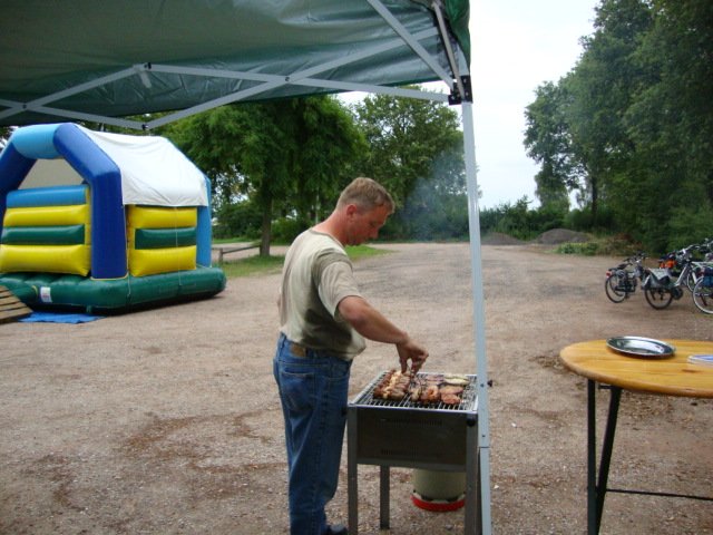 bbqcpl2010009.jpg